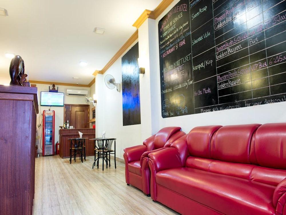 Dynsey Boutique Hotel Phnom-Penh Buitenkant foto