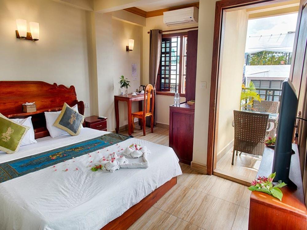 Dynsey Boutique Hotel Phnom-Penh Buitenkant foto