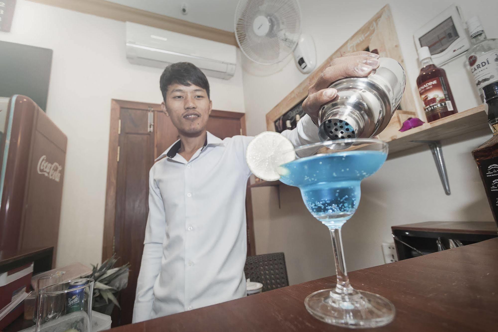 Dynsey Boutique Hotel Phnom-Penh Buitenkant foto